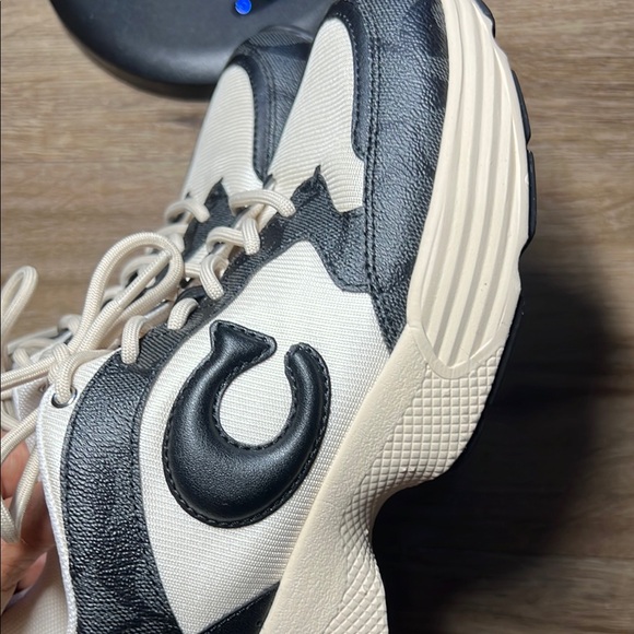 Coach Beige and Black Logo Sneakers size 7.5B - Picture 6 of 12